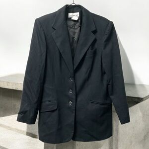 White Stag Wool Blazer